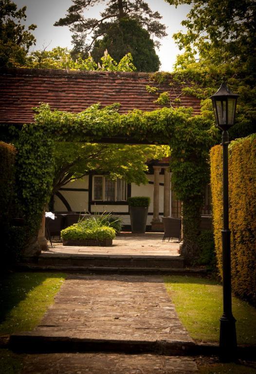 Ghyll Manor Country Hotel Horsham Exteriér fotografie