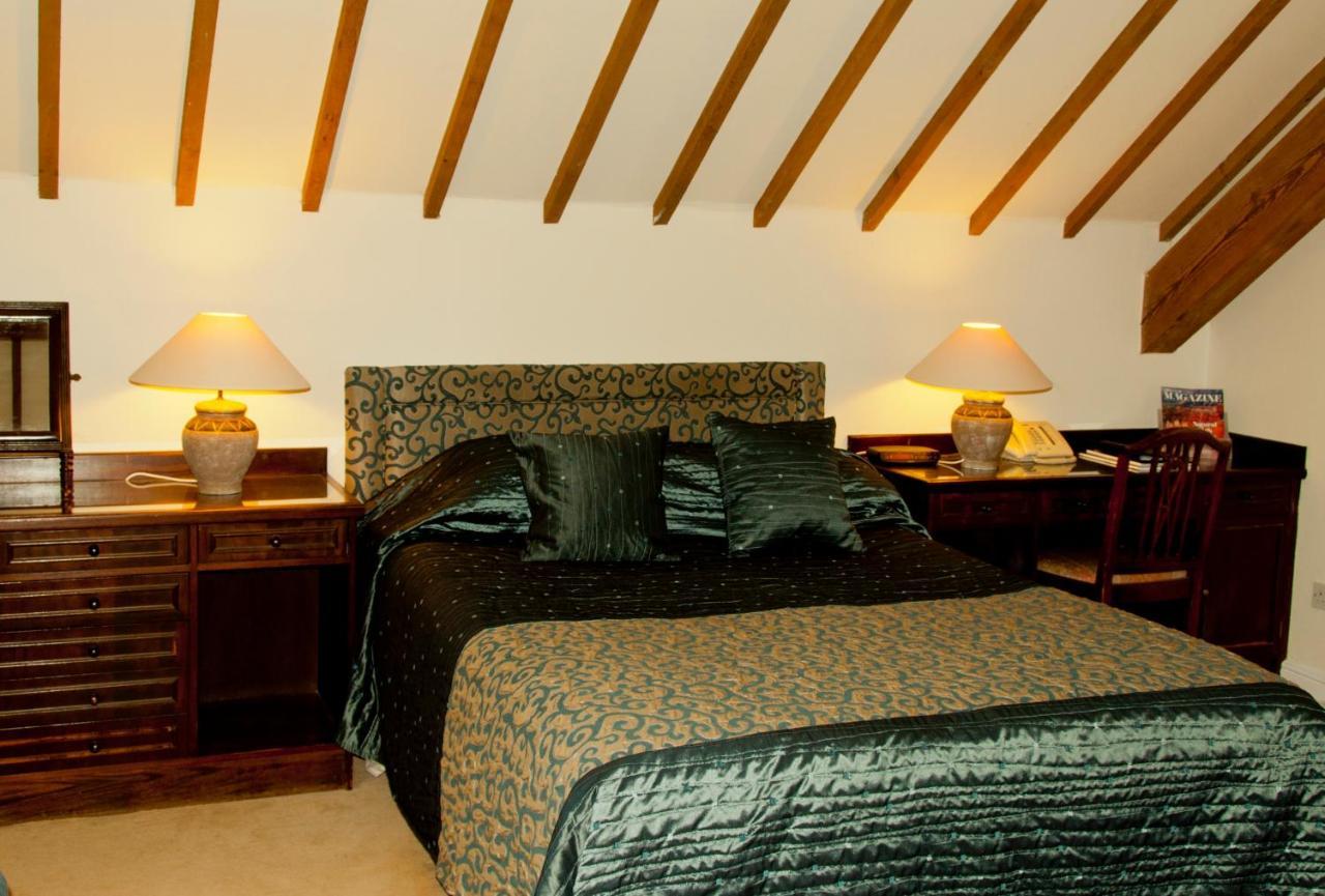 Ghyll Manor Country Hotel Horsham Exteriér fotografie